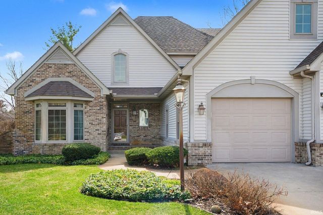 21462 Edgefield Court, Bristol, IN 46507