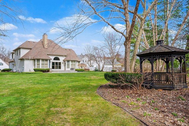 21462 Edgefield Court, Bristol, IN 46507