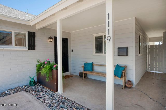 1119 W CAMPBELL Avenue, Phoenix, AZ 85013