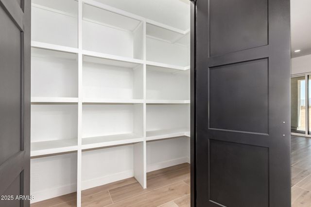 25117 W MCARTHUR Road, Wittmann, AZ 85361