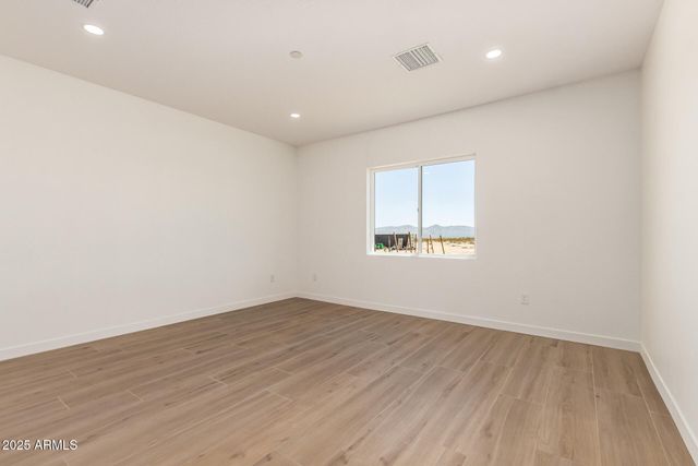 25117 W MCARTHUR Road, Wittmann, AZ 85361