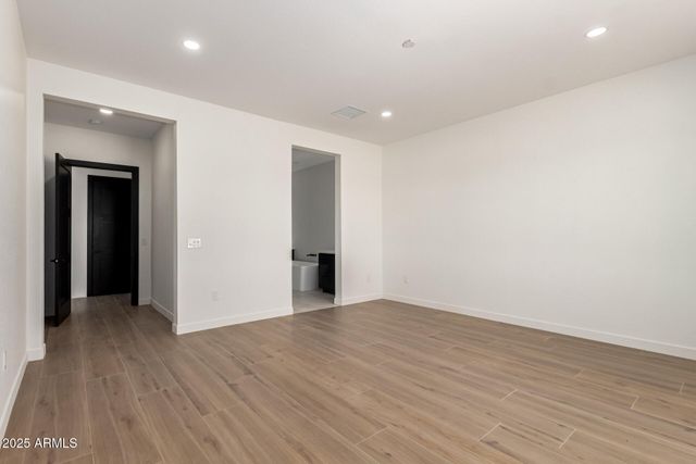 25117 W MCARTHUR Road, Wittmann, AZ 85361