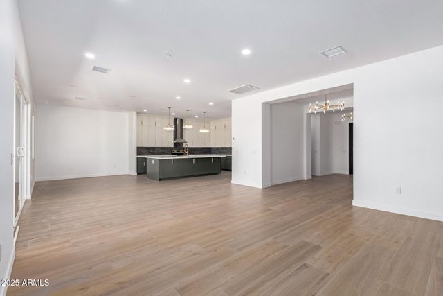 25117 W MCARTHUR Road, Wittmann, AZ 85361