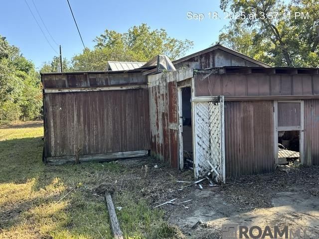 2188 Groom Rd, Baker, LA 70714