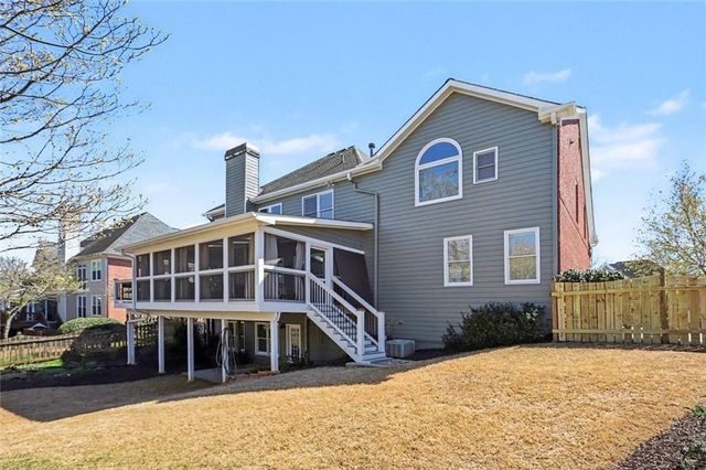 340 Morning Dew Circle, Roswell, GA 30075