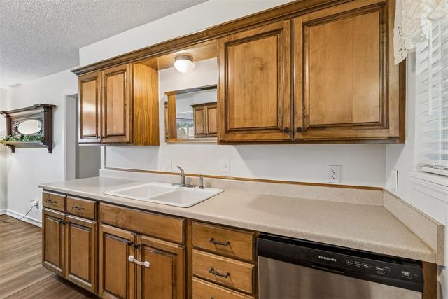 521 N 3rd Street, Cashion, OK 73016