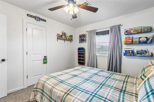 521 N 3rd Street, Cashion, OK 73016