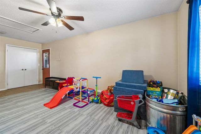 521 N 3rd Street, Cashion, OK 73016