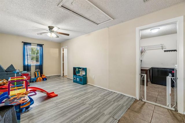 521 N 3rd Street, Cashion, OK 73016