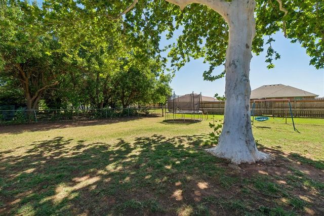 521 N 3rd Street, Cashion, OK 73016