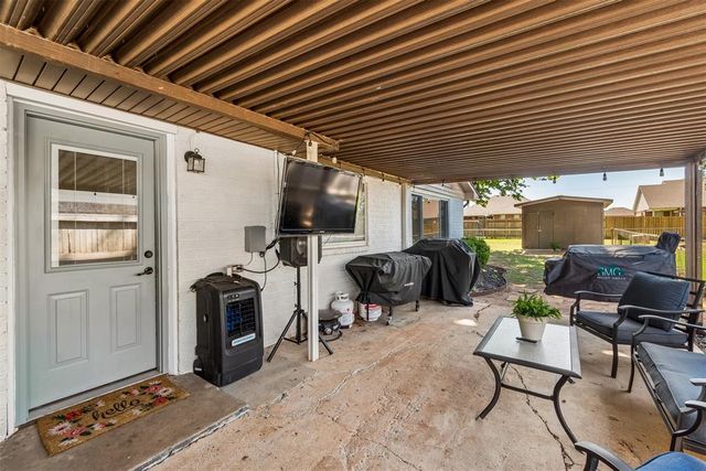 521 N 3rd Street, Cashion, OK 73016