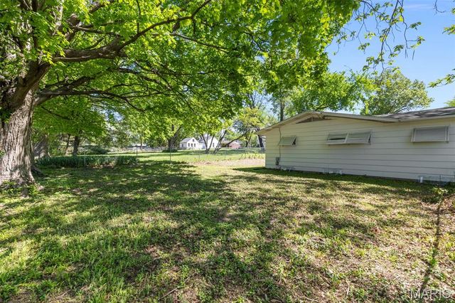 425 Powell Avenue, St Louis, MO 63135