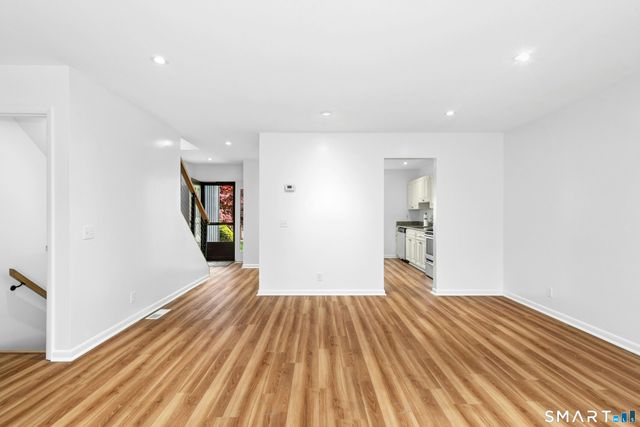 455 Hope Street 1C, Stamford, CT 06906