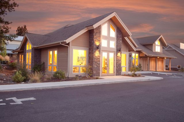 593 NW York Drive, Bend, OR 97703