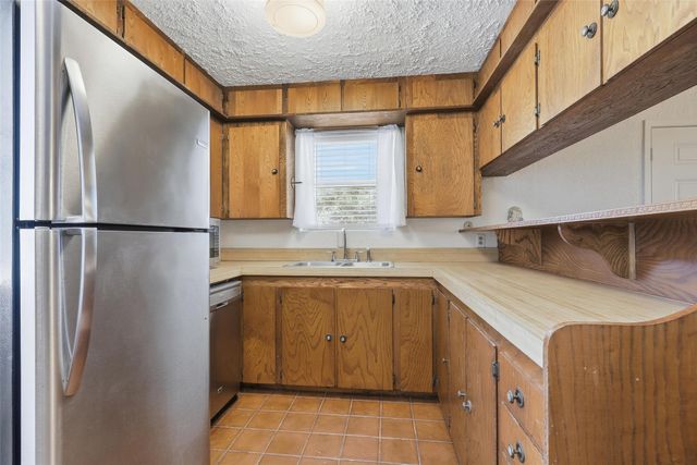 4110 Apache Trail Court, Granbury, TX 76048