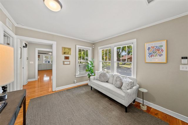 5605 N 9TH STREET, Tampa, FL 33604