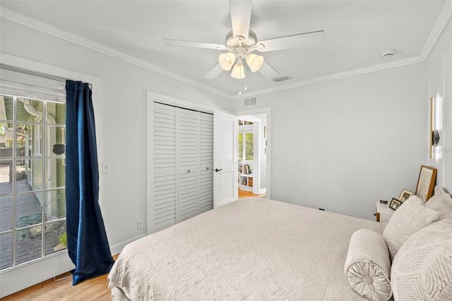 5605 N 9TH STREET, Tampa, FL 33604