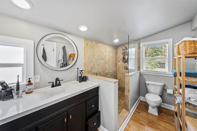 5605 N 9TH STREET, Tampa, FL 33604