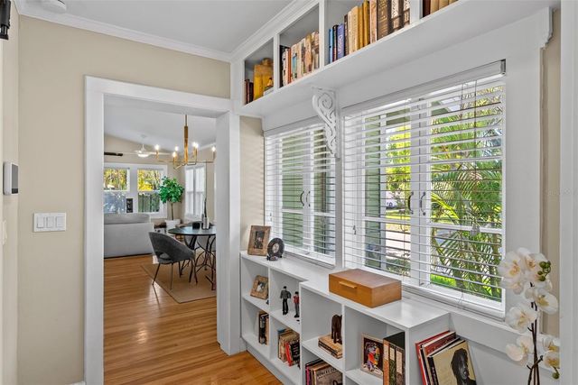 5605 N 9TH STREET, Tampa, FL 33604