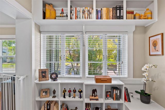 5605 N 9TH STREET, Tampa, FL 33604