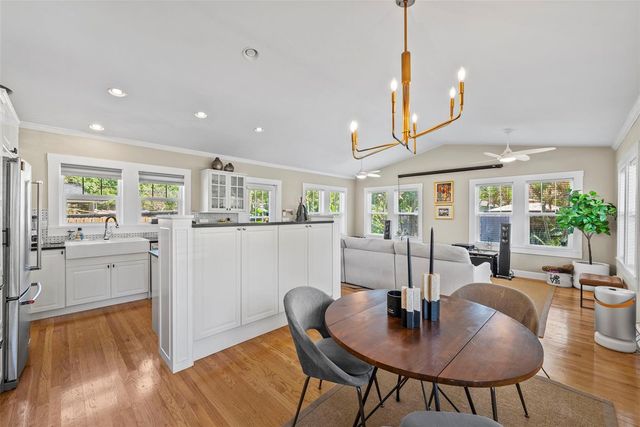 5605 N 9TH STREET, Tampa, FL 33604