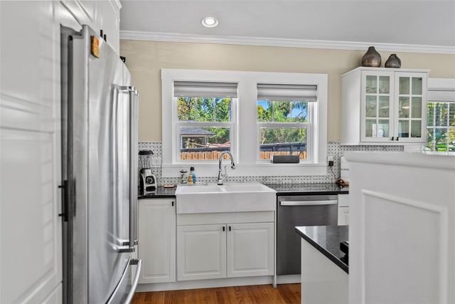 5605 N 9TH STREET, Tampa, FL 33604