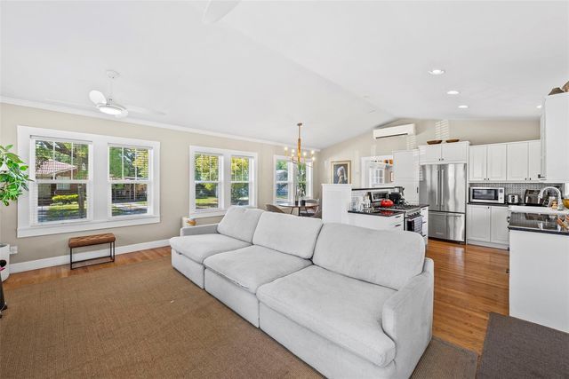 5605 N 9TH STREET, Tampa, FL 33604