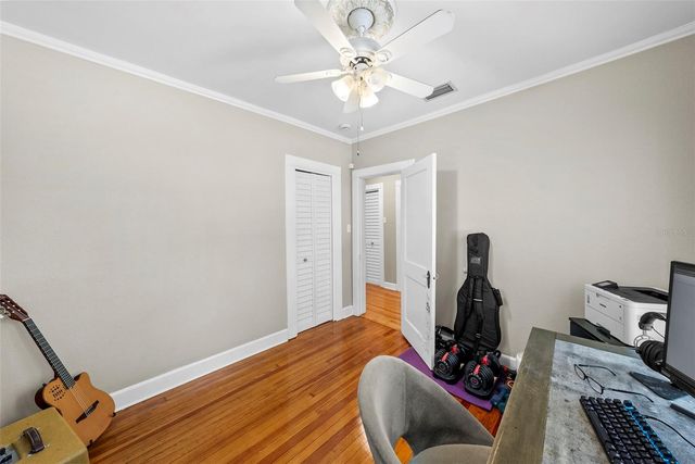 5605 N 9TH STREET, Tampa, FL 33604