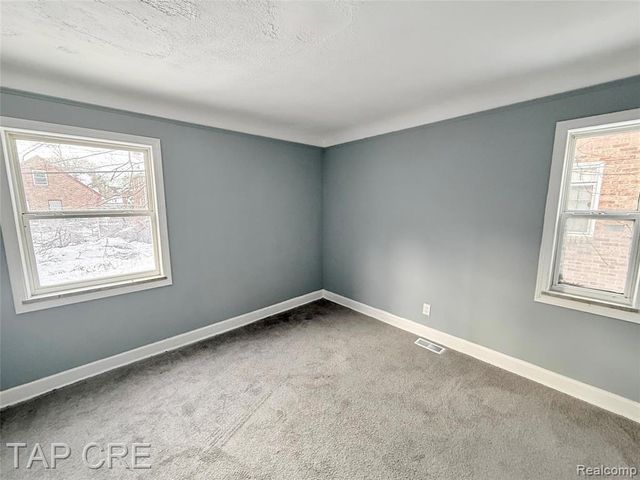 17351 Ilene Street, Detroit, MI 48221