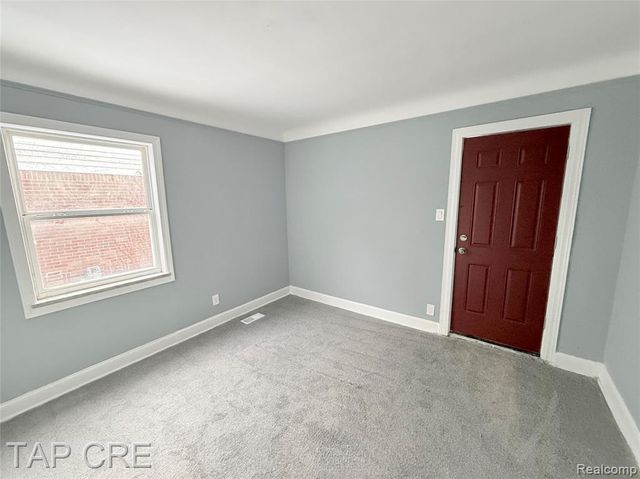 17351 Ilene Street, Detroit, MI 48221