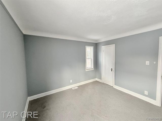 17351 Ilene Street, Detroit, MI 48221