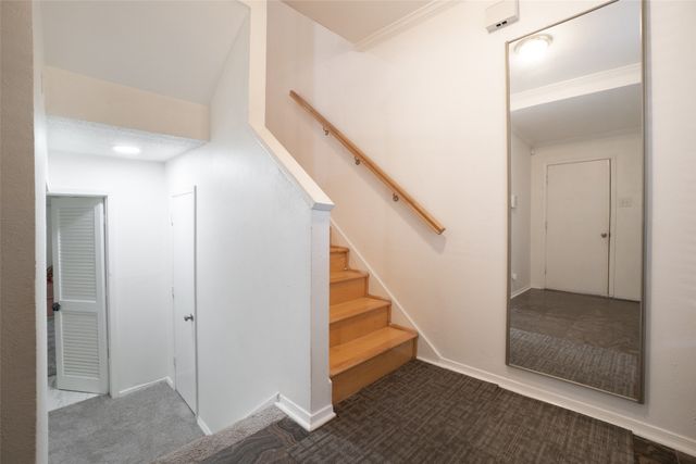 6107 Summer Creek Circle, Dallas, TX 75231