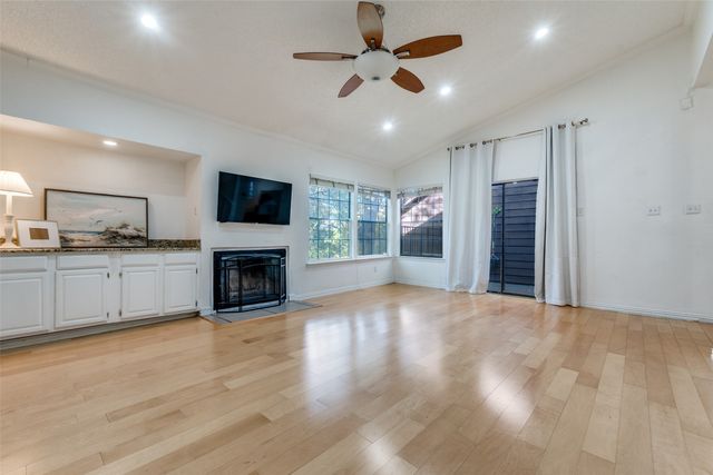 6107 Summer Creek Circle, Dallas, TX 75231