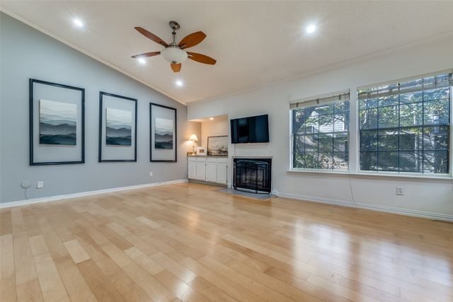 6107 Summer Creek Circle, Dallas, TX 75231