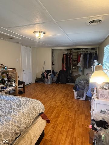 433 E 54th Street, Anderson, IN 46013