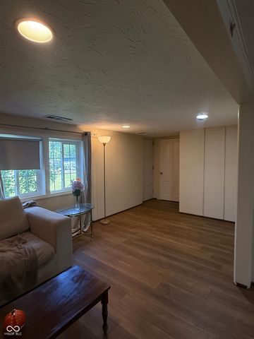 433 E 54th Street, Anderson, IN 46013