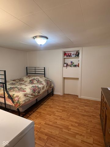 433 E 54th Street, Anderson, IN 46013