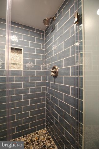 4500 LANTERN PL, Alexandria, VA 22306