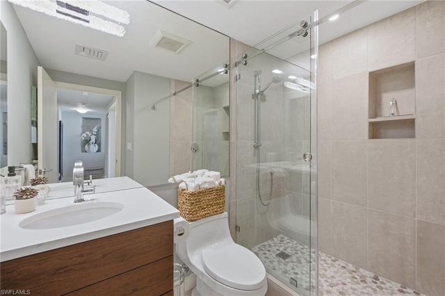 980 Cape Marco DR 507, Marco Island, FL 34145