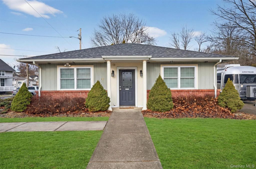 201 Homestead Avenue, Maybrook, NY 12543 — exterior