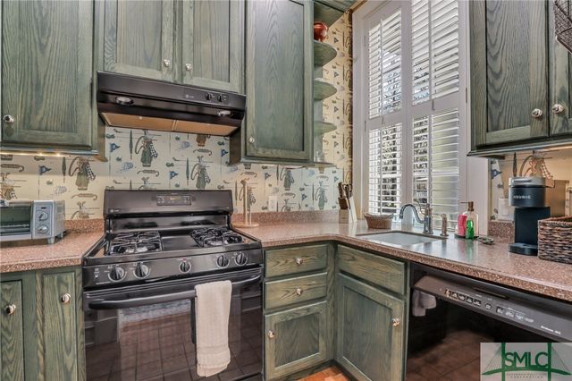 192 Myrtle Grove Lane, Richmond Hill, GA 31324