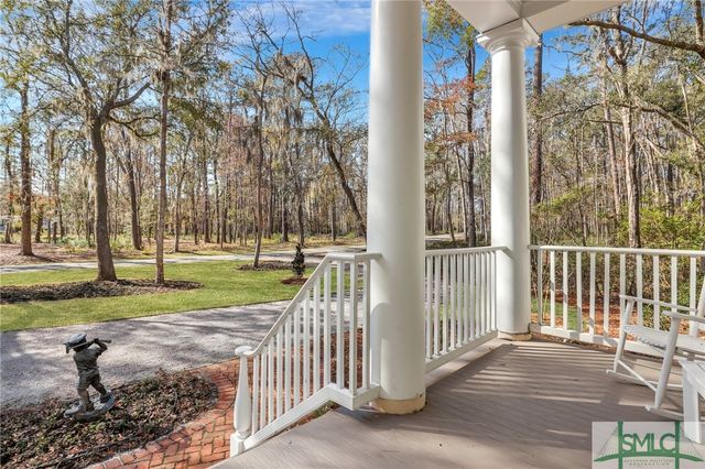 192 Myrtle Grove Lane, Richmond Hill, GA 31324