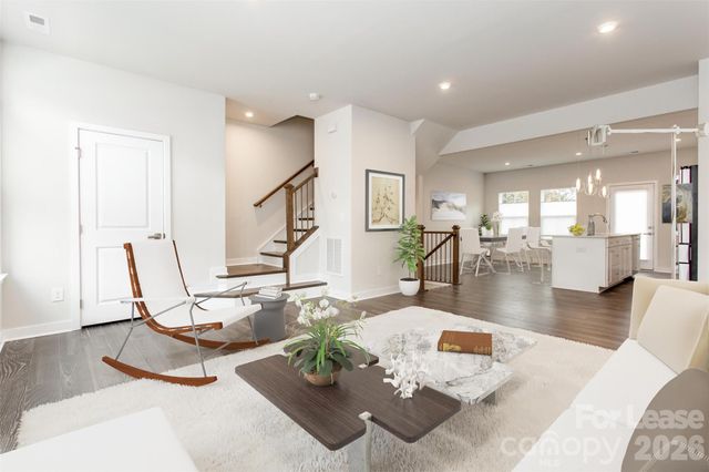 657 Uwharrie River Road, Charlotte, NC 28211