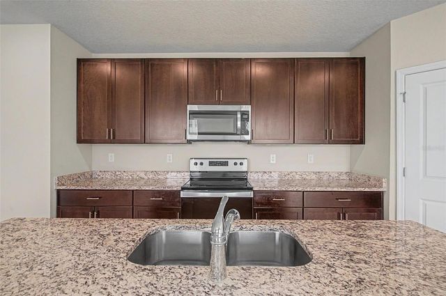 234 LOVELY COURT, Plant City, FL 33566