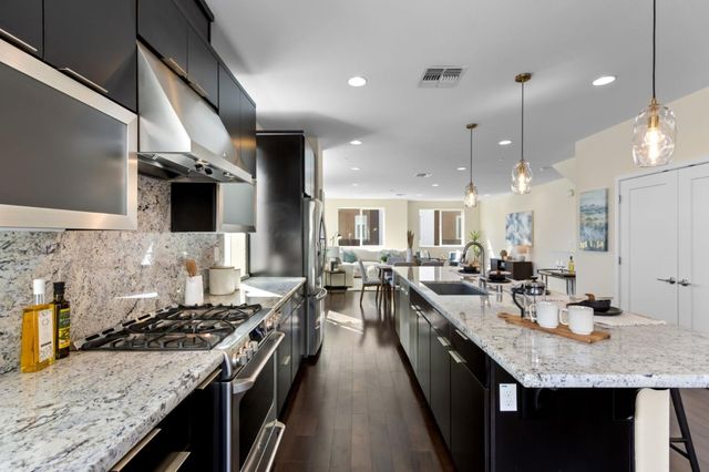 675 Tigerseye Loop, San Jose, CA 95123