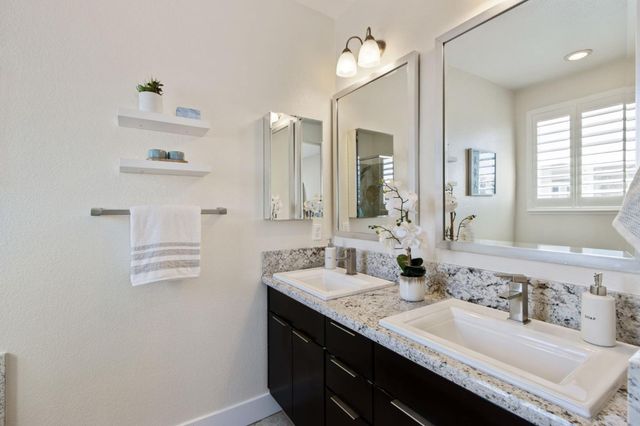 675 Tigerseye Loop, San Jose, CA 95123