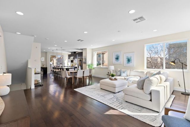 675 Tigerseye Loop, San Jose, CA 95123