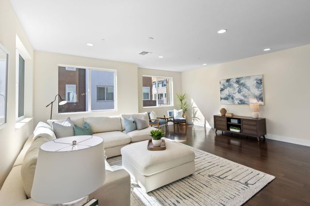 675 Tigerseye Loop, San Jose, CA 95123