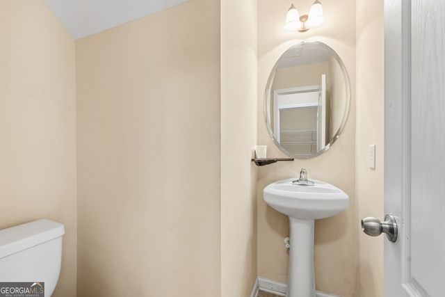 102 Steeple Court, Perry, GA 31069
