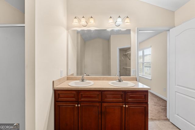 102 Steeple Court, Perry, GA 31069